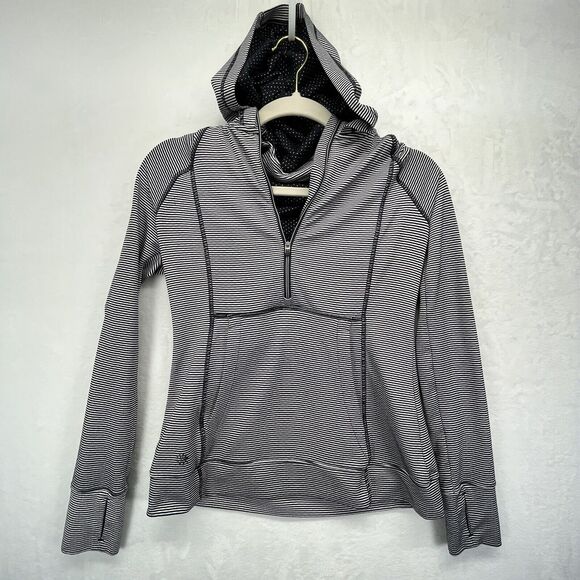 Athleta Tops - Athleta 1/2 Zip Hoodie Women’s Size XS Striped Heavenly Hail Thumb Hole